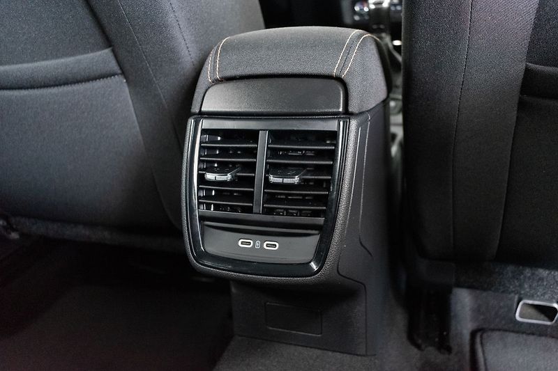 Škoda Scala 1.0 TSI G-TEC STYLE*DPH*ČR 1.M - fotka 14 z 38