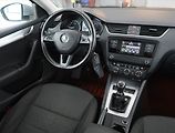 Škoda Octavia (2016) Elegance 2.0 TDI, Xenony - náhled 7
