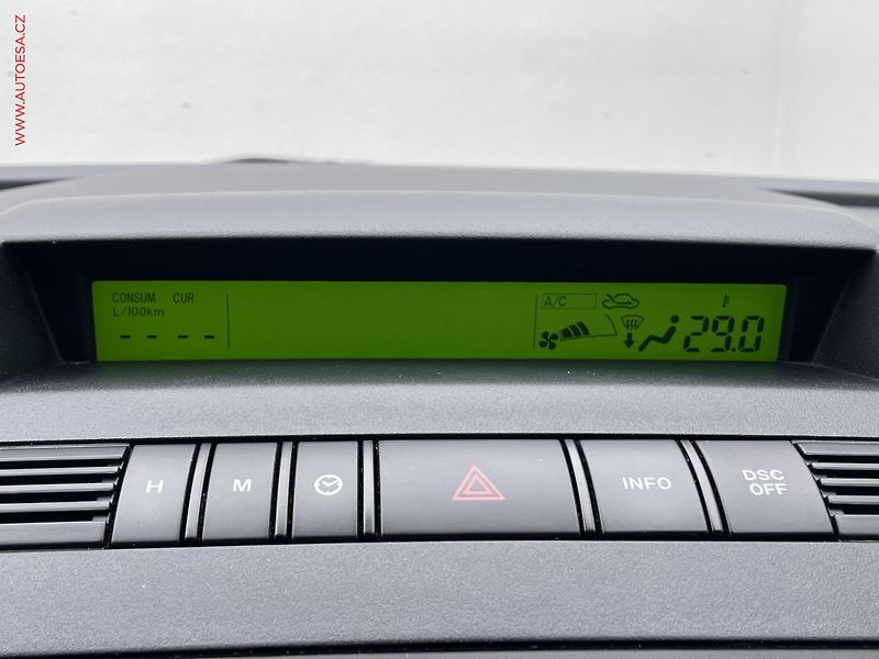 Mazda 5 (2010) 1.8 i, Xenon. výhřev sed - fotka 12 z 21