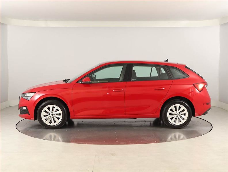 Škoda Scala (2023) Ambition 1.0 TSI, ČR,1.maj - fotka 3 z 20