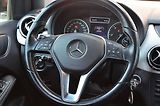 Mercedes-Benz Třídy B (2013) B 200 CDi 100kW / Bi-XENON /ČR - náhled 19
