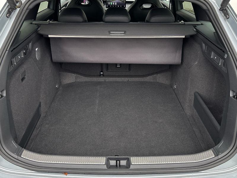 Škoda Superb Sportline 4x4 DSG - fotka 10 z 29