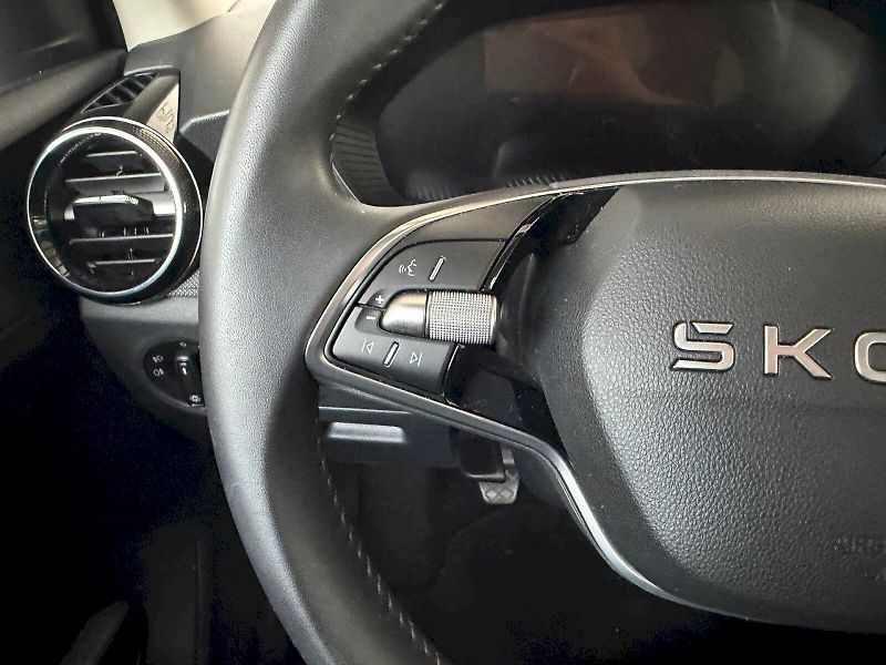Škoda Fabia (2025) Selection 1.0 TSI / 70 kW M5 - fotka 10 z 24