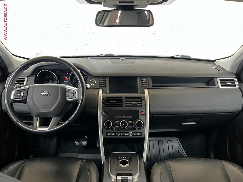 Land Rover Discovery Sport (2017) 2.0 TD4 4x4, AT, bixen, TZ - fotka 8 z 16