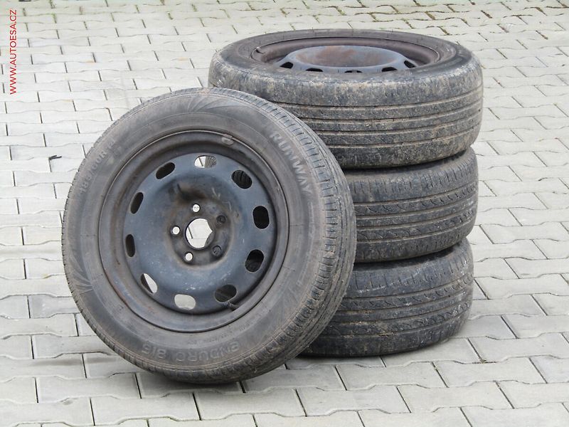 Škoda Fabia (2004) 1.2 i, ČR - fotka 16 z 17