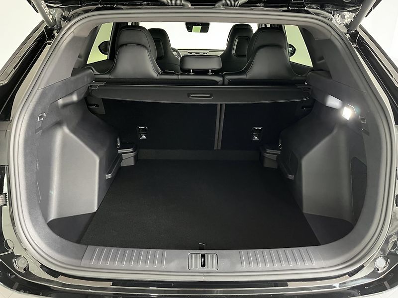 Omoda 7 (2026) 1.6 TGDI PREMIUM - fotka 10 z 32