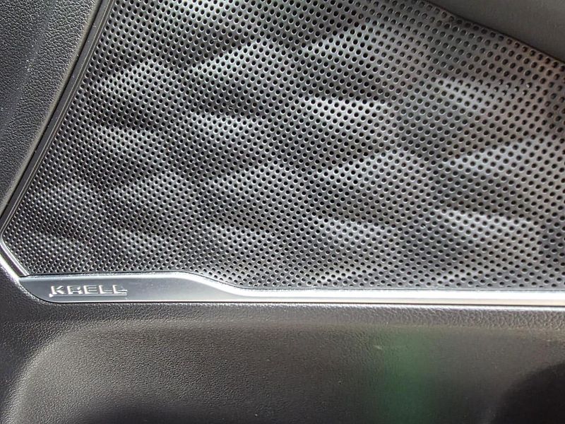 Hyundai Santa Fe 2.2-PREMIUM-AUTOMAT-KŮŽE - fotka 29 z 35