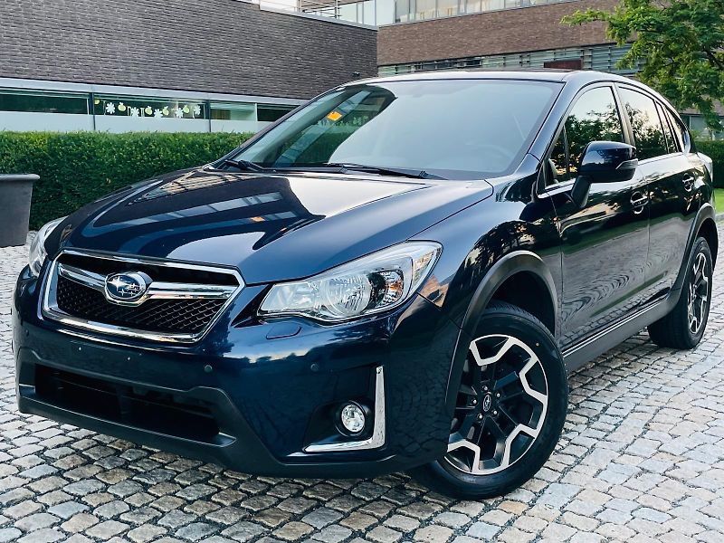Subaru XV 2.0i AUT KAMERA SERVISKA TAŽNÉ - fotka 1 z 45