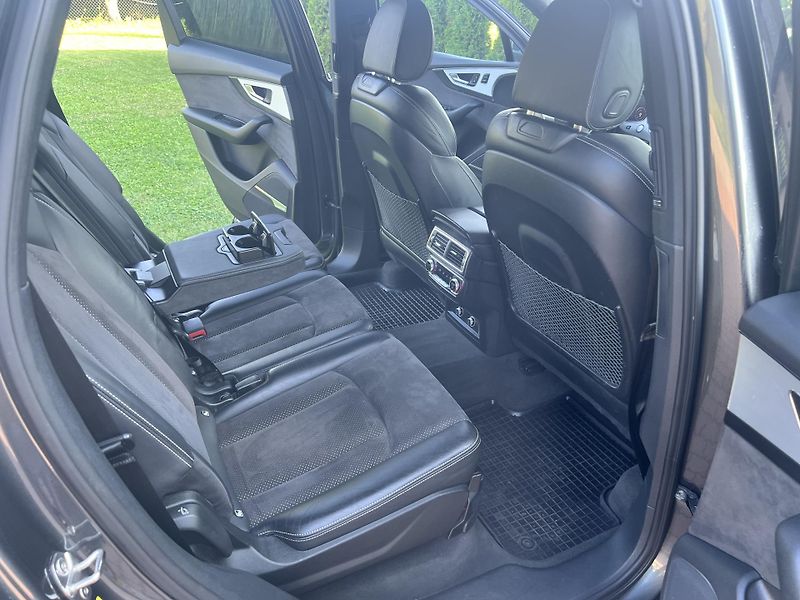 Audi Q7 3.0TDI 200KW,S-LINE,VZDUCH,TZ - fotka 20 z 52