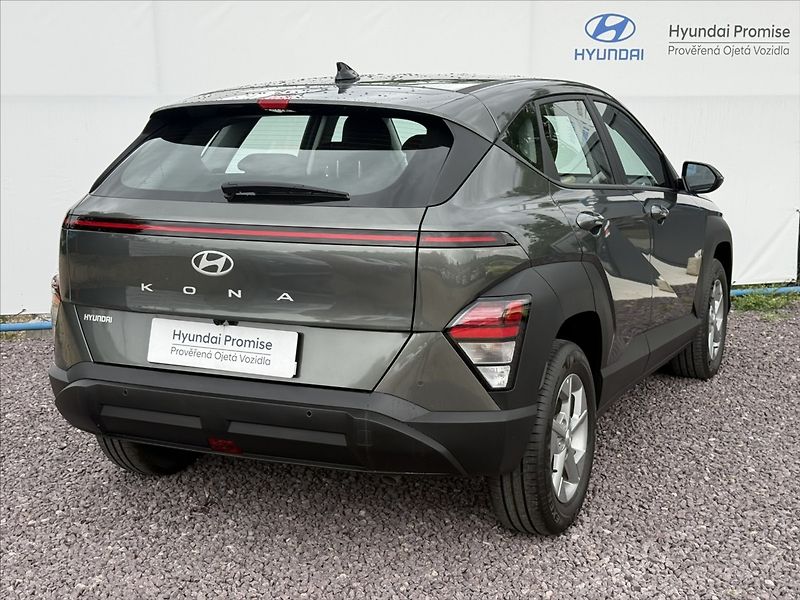 Hyundai Kona 1,0 T-GDI 74kW Comfort Club - fotka 2 z 26