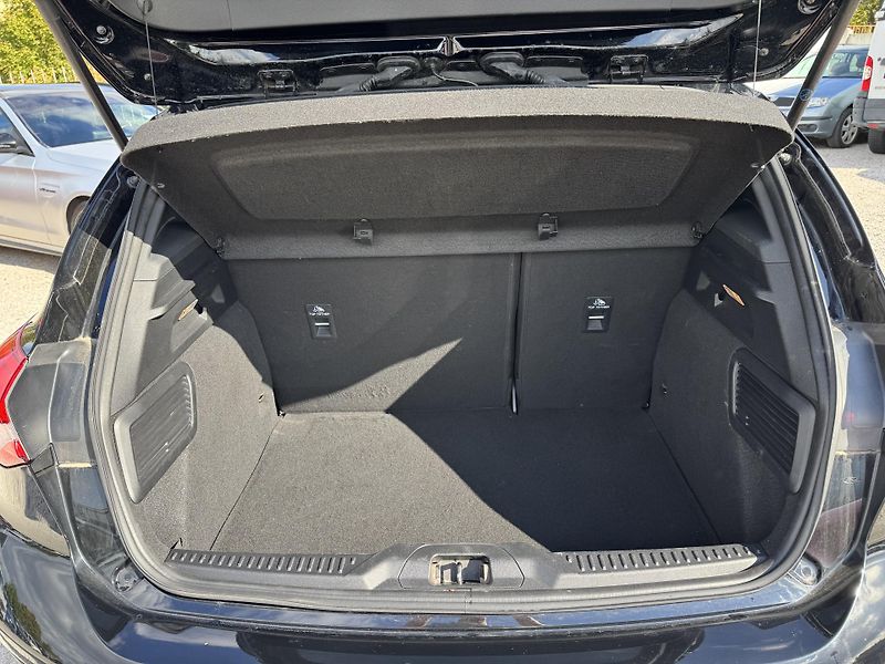 Ford Focus (2018) 2.0TDCi 110KW 1.Majitel ST  - fotka 22 z 27
