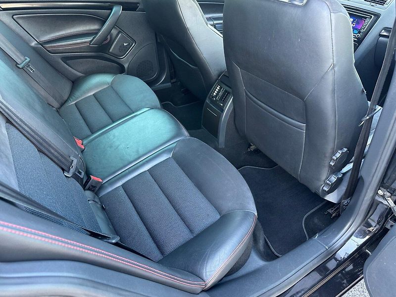 Škoda Octavia (2012) RS 2,0TDI 125kw DSG - fotka 13 z 21