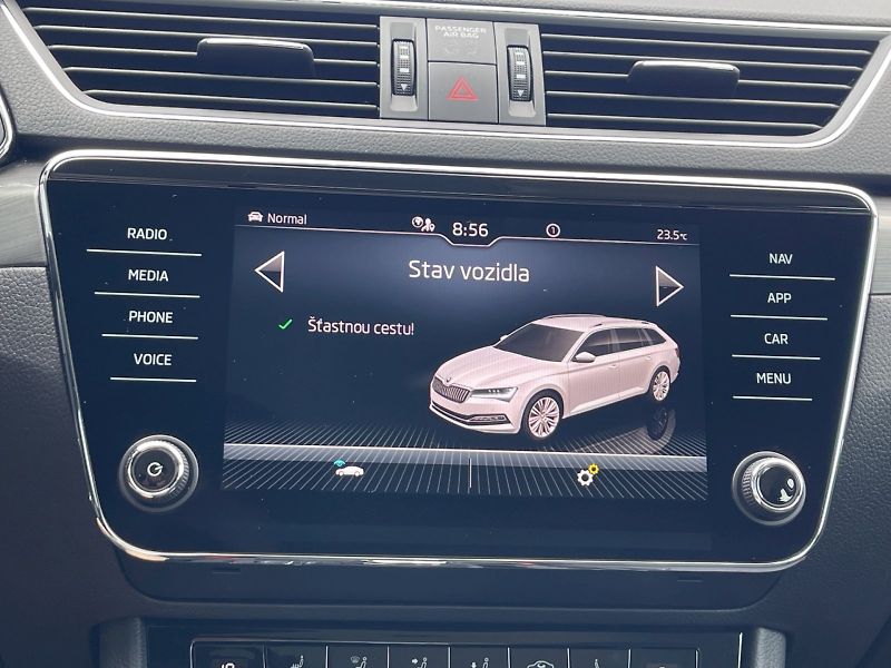 Škoda Superb (2021) 2.0 TDI 147 kW DSG 4x4 Style P - fotka 21 z 35