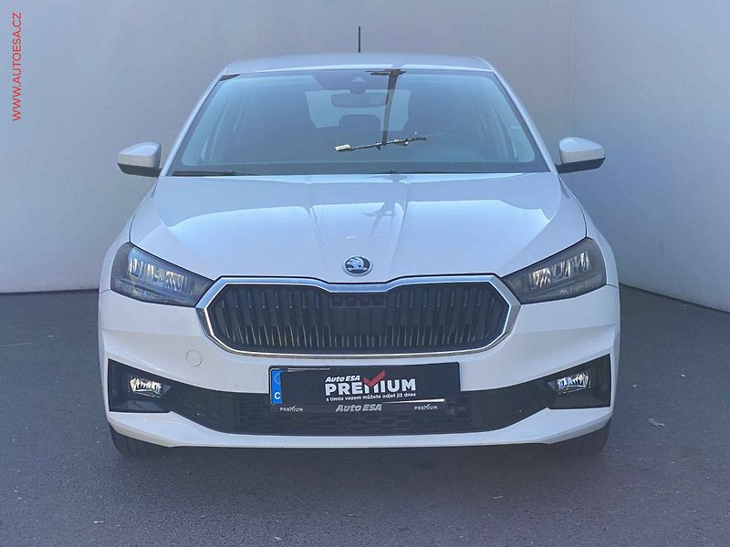 Škoda Fabia (2023) 1.0 TSi, 1.maj,ČR, Ambition - fotka 2 z 18