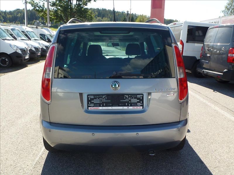 Škoda Roomster 1,9 TDI -  BEZ KOROZE !!!!!!! - fotka 11 z 54