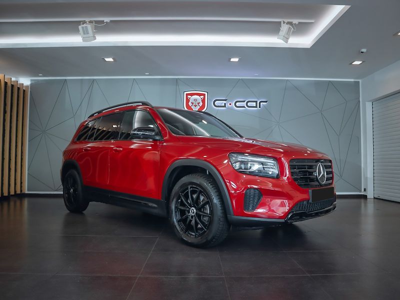 Mercedes-Benz GLB 200d 110 kW - fotka 1 z 25