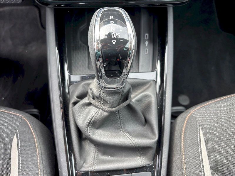 Škoda Kamiq (2025) Top Selection 1.0 TSI DSG - fotka 14 z 32