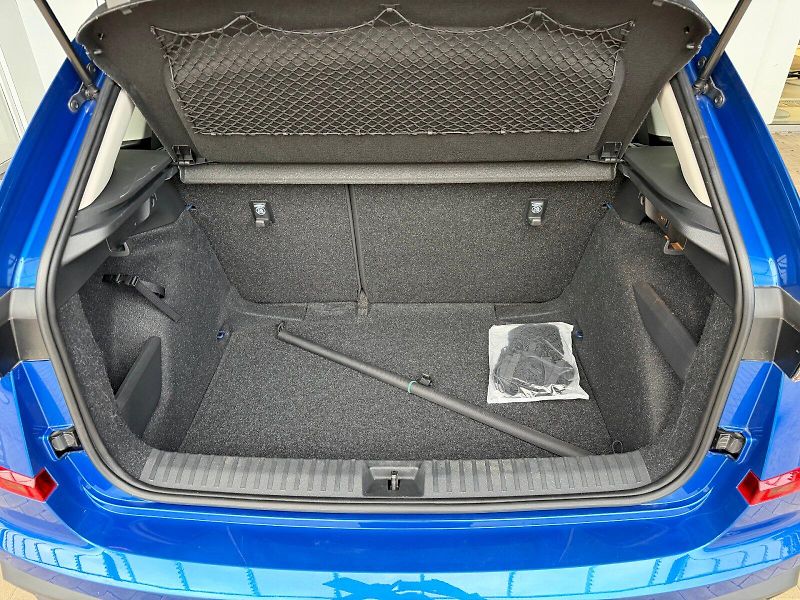 Škoda Kamiq (2025) Selection 1.0 TSI / 85 kW M6 - fotka 20 z 26