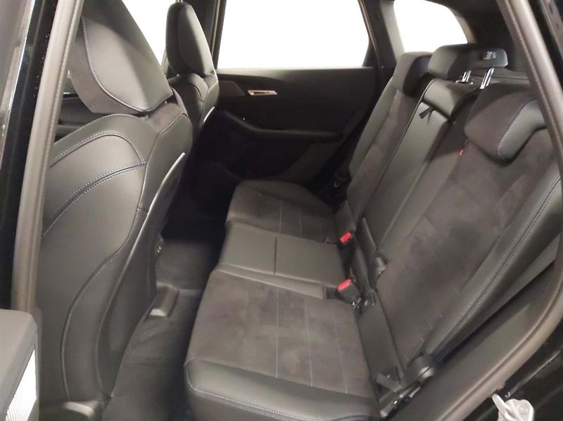 BMW Řada 2 220d - tažné, záruka - fotka 9 z 11