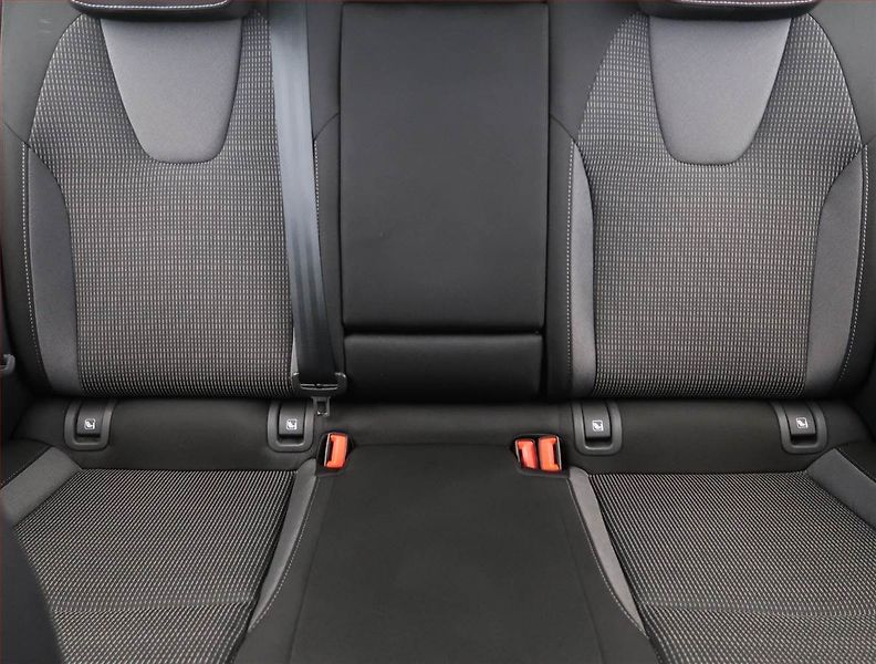 Škoda Octavia (2023) Ambition 2.0 TDI, ČR,1.maj - fotka 10 z 24