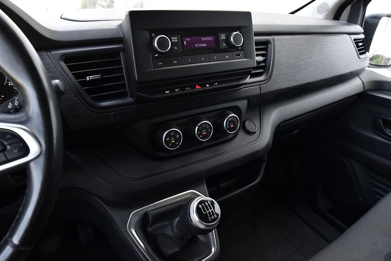 Renault Trafic 2.0 dCi L1H1,DÍLNA SORTIMO,TZ - fotka 26 z 50