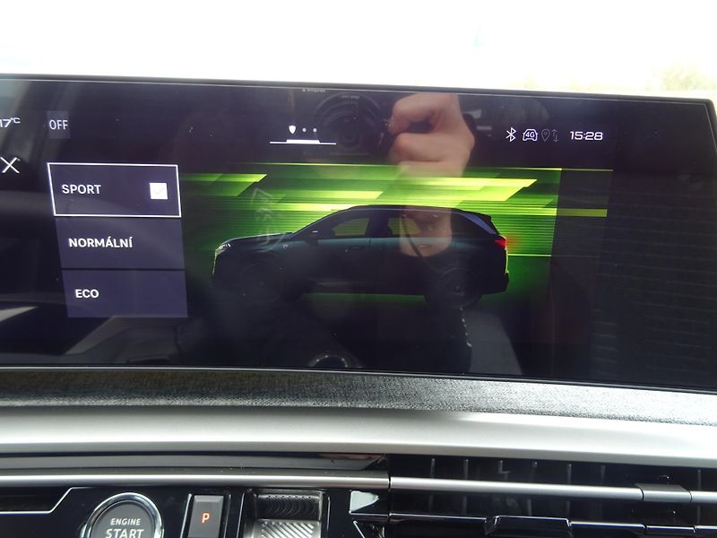 Peugeot 5008 (2026) BUSINESS 145k e-DCS6 5MÍST - fotka 29 z 42