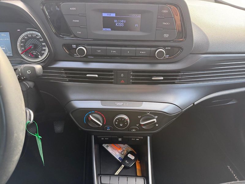 Hyundai Bayon (2024) COMFORT CLUB 1.2i 62kW CZ DPH - fotka 10 z 11