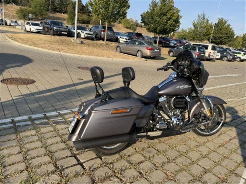Harley-Davidson Street Glide Special, CZ, naj. - fotka 2 z 11