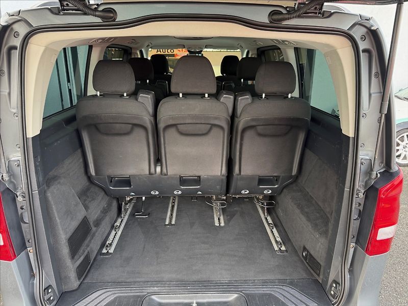 Mercedes-Benz Třídy V 2,2 V220d 8míst,LED,po servisu - fotka 25 z 30