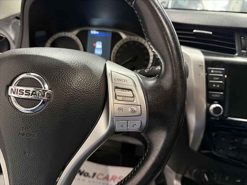 Nissan Navara 2,3   D TEKNA AT DOUBLE DPH - fotka 9 z 30