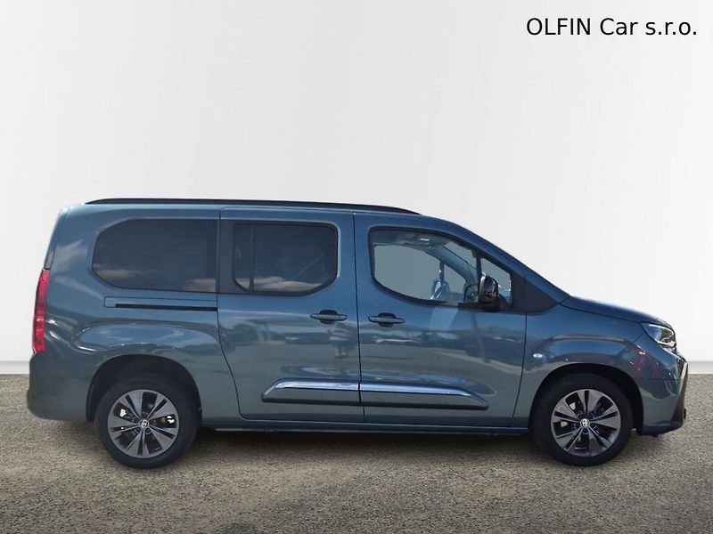 Toyota ProAce City Verso Family  1.5L 130 - 6 MT  Famil - fotka 5 z 26