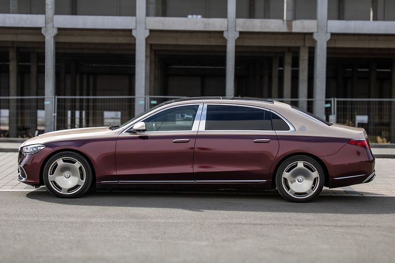 Mercedes-Benz Třídy S - fotka 8 z 47