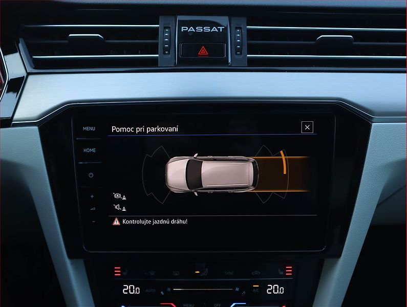 Volkswagen Passat (2021) 2.0 TDI - fotka 18 z 23
