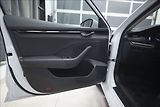 Škoda Octavia 2,0 TDI DSG VÝHŘEV 1. MAJ ČR - náhled 15