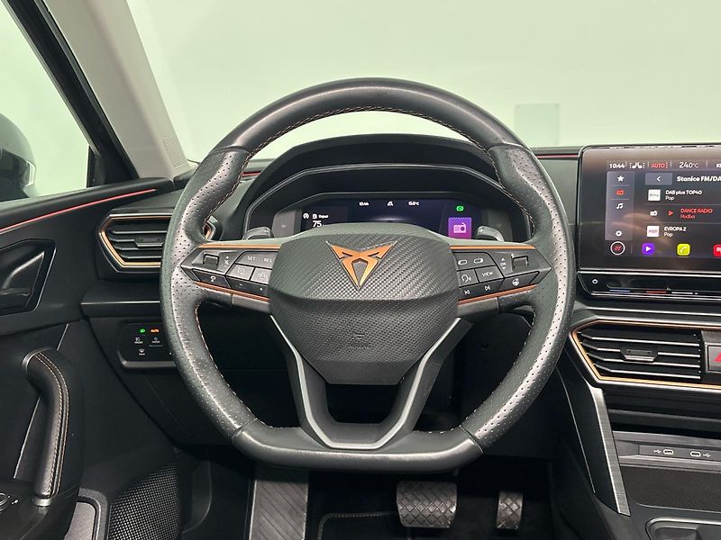 Cupra Leon DSG - fotka 18 z 28