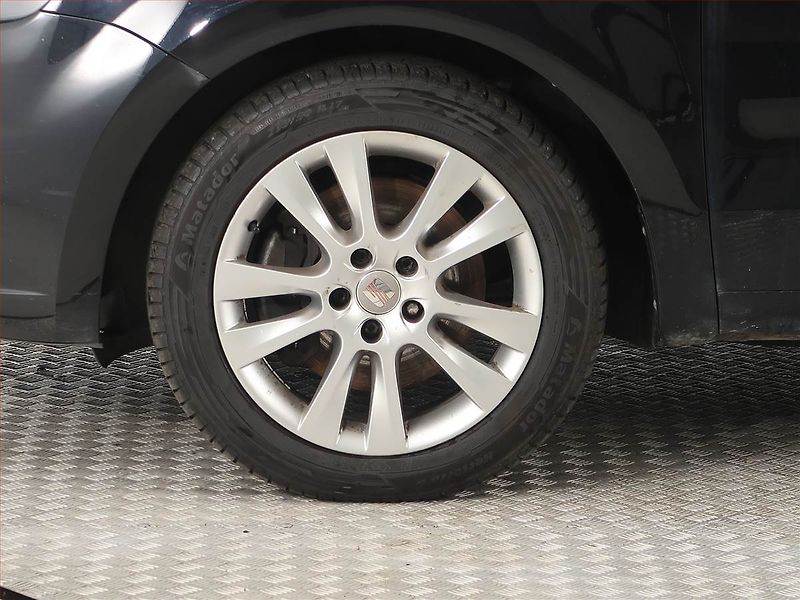 Seat Alhambra (2013) 2.0 TDI, 4X4, 7 míst, Navi - fotka 15 z 19