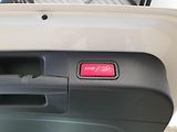 Mercedes-Benz GLB (2020) 220 D 4MATIC REZERVACE - náhled 20