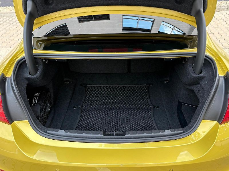 BMW M4 F82 LCI, 317 kW,34991km - fotka 20 z 56