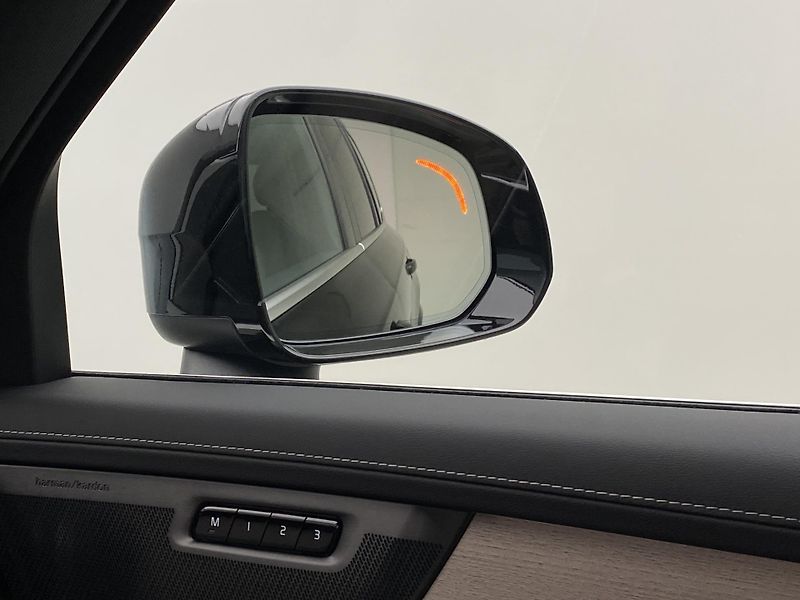 Volvo XC90 (2026) T8 AWD Plug-in BRIGHT PLUS 7m - fotka 34 z 71