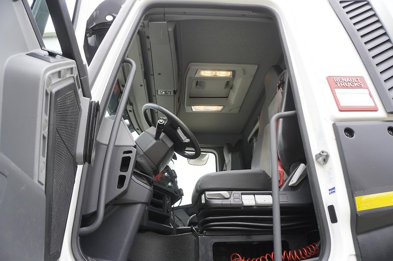 Renault (2022) C380 DTI 11 6x4 / Fassi F235A. - fotka 15 z 24
