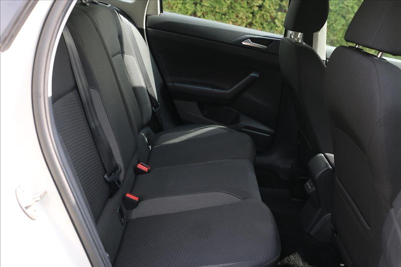 Volkswagen Taigo 1,0 ČR, 27000 km,TAŽNÉ,novéSTK - fotka 44 z 52
