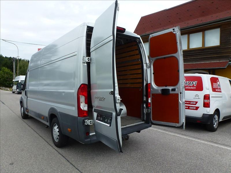 Fiat Ducato 2,3 MultiJet 250 Maxi L4H3 - fotka 18 z 54