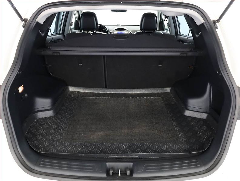 Hyundai ix35 (2012) 2.0 CRDi, 4X4, Tempomat - fotka 16 z 16