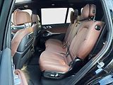 BMW X7 M60i xDrive - náhled 16