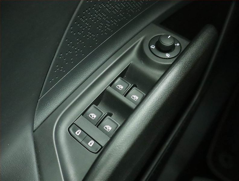 Škoda Enyaq (2021) First Edition iV 80 (82 kWh) - fotka 18 z 21