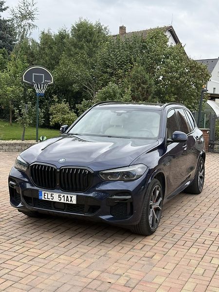 BMW X5 (2022) XDrive45e - fotografie inzerátu