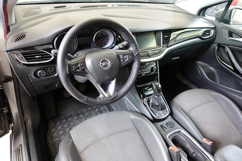 Opel Astra (2017) 1.4T, 2.maj,ČR, AC, tempo - fotka 21 z 22