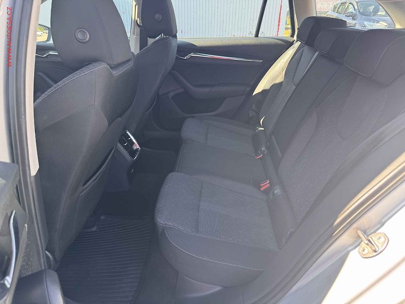 Škoda Octavia (2021) 2.0 TDi, ČR, Style, DSG - fotka 8 z 16