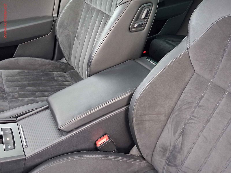 Škoda Superb (2019) 2.0 TSi 4x4, Style, DSG, - fotka 22 z 27