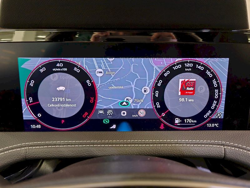 Škoda Superb (2025) 2.0 TSI 195 kW DSG 4x4 Sportli - fotka 7 z 35